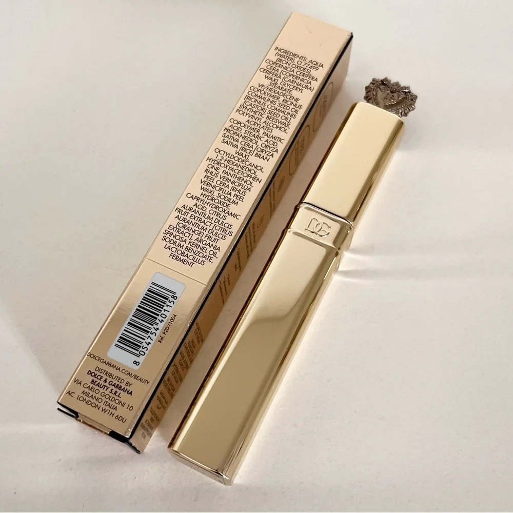 Dolce and Gabbana 36 hour extreme volume lift mascara
